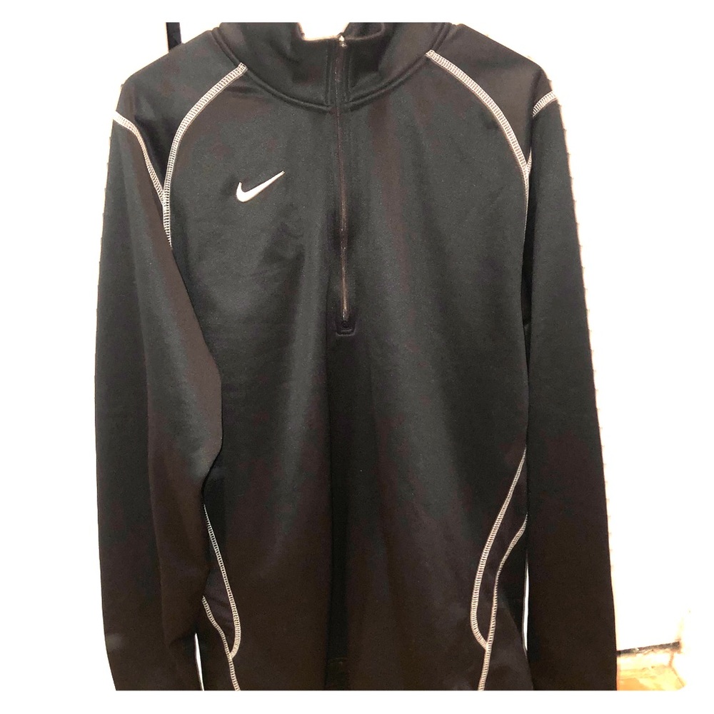 Nike Therma-Fit